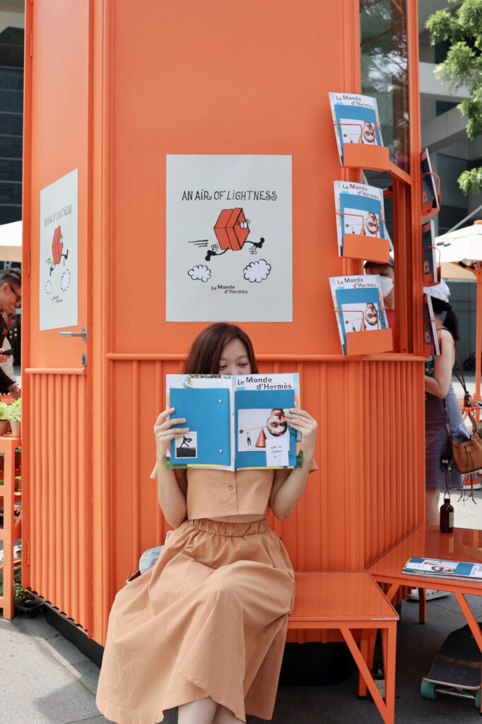 Monde D'Hermes Kiosk Pop-Up – LePlainCanvas